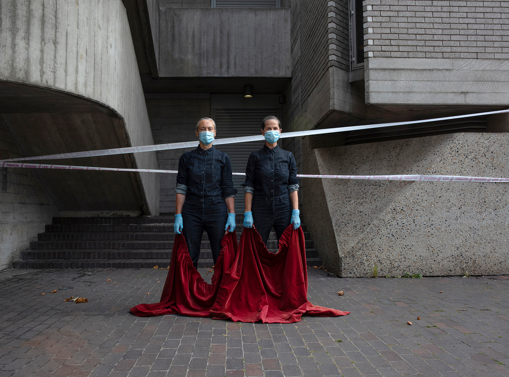 SCENE CHANGE from CURTAINS 2020 © Clare Park